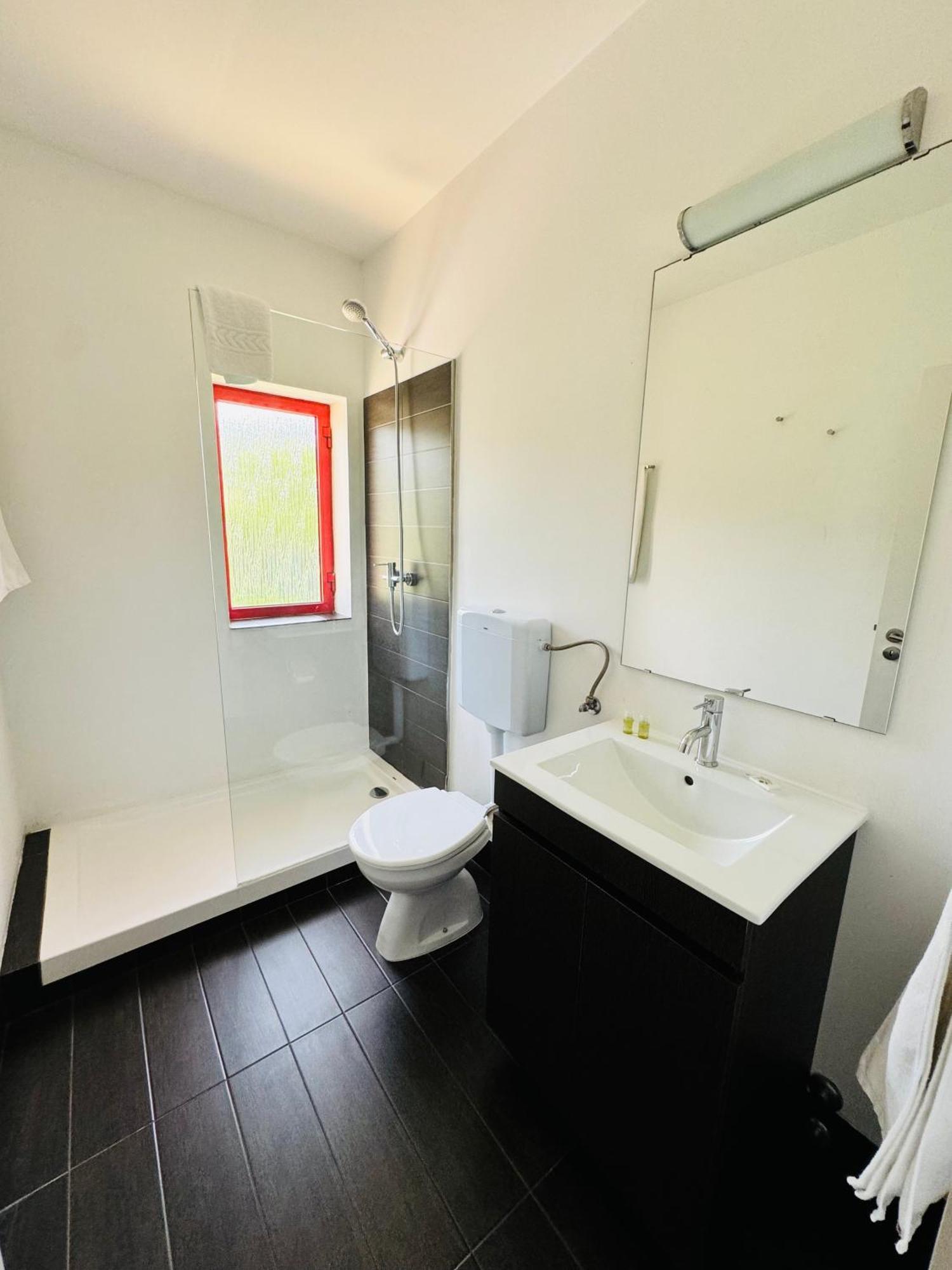 Nature & Beach Guest Rooms, Aldeamento Turistico Do Camarido Cristelo  部屋 写真
